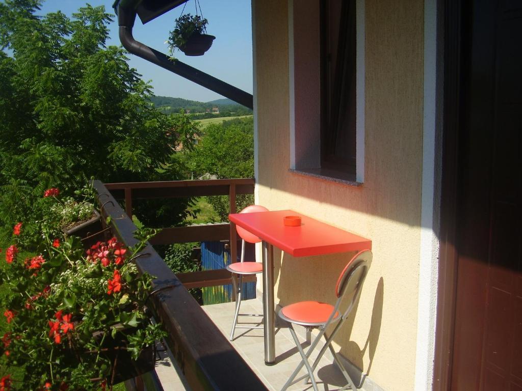 House Petra Leilighet Rakovica Rom bilde